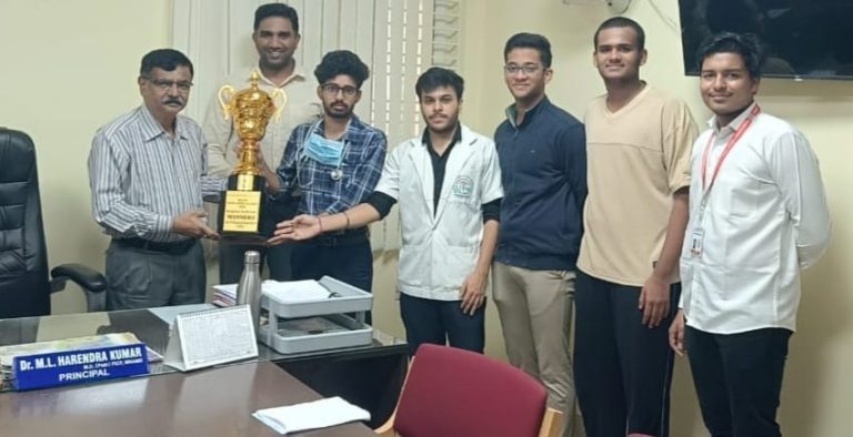 SIMS & RH Boys badminton team won 1st place Winners